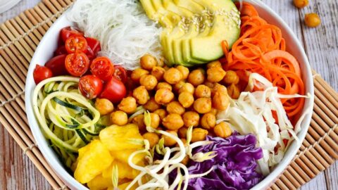 salad and veggie bowl