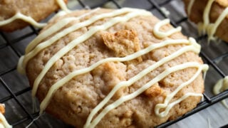 Cereal And Cinnamon Cookies