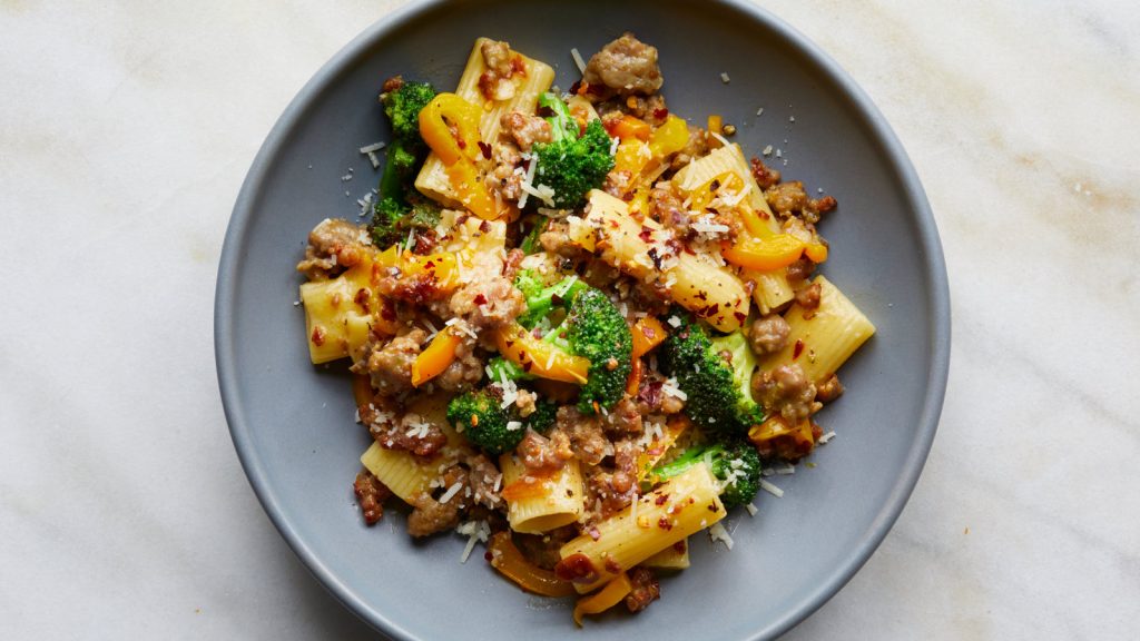 Kale, Sausage & Pepper Pasta